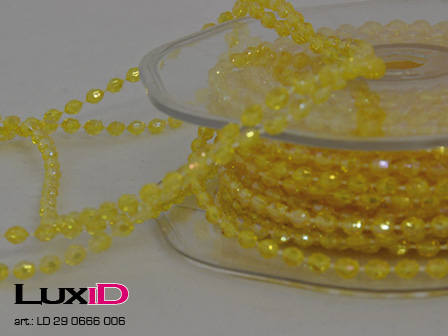 Coloured chain 006 yellow 4mm X 10m